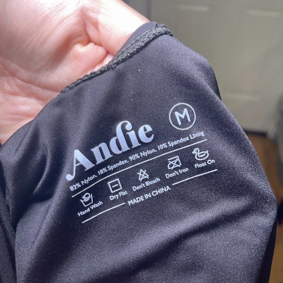 Andie Classic Black Swimwear - Picture 4 of 4